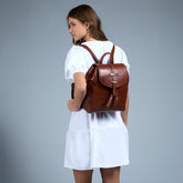 Zaino donna pelle con nappine - Zaini donna in pelle | The Bridge