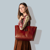 Borsa shopper pelle con nappine | The Bridge