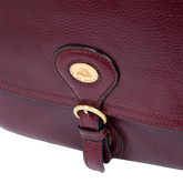 Borsa a spalla in pelle grande con patta frontale | The Bridge