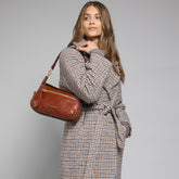 Borsa a tracolla in pelle con chiusura e zip frontale | The Bridge