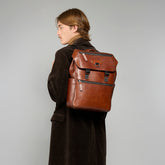 Zaino in pelle uomo con patta | The Bridge