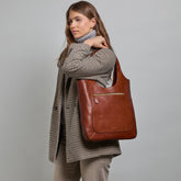 Borsa hobo in pelle | The Bridge