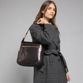 Borsa a spalla in pelle con zip frontale | The Bridge