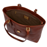 SHOPPER - Story Donna | The Bridge