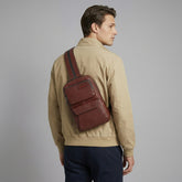 Zaino monospalla in pelle uomo | The Bridge