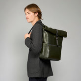 Zaino in pelle uomo con apertura roll-top | The Bridge